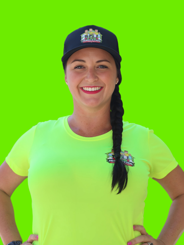 Courtney, Office manager